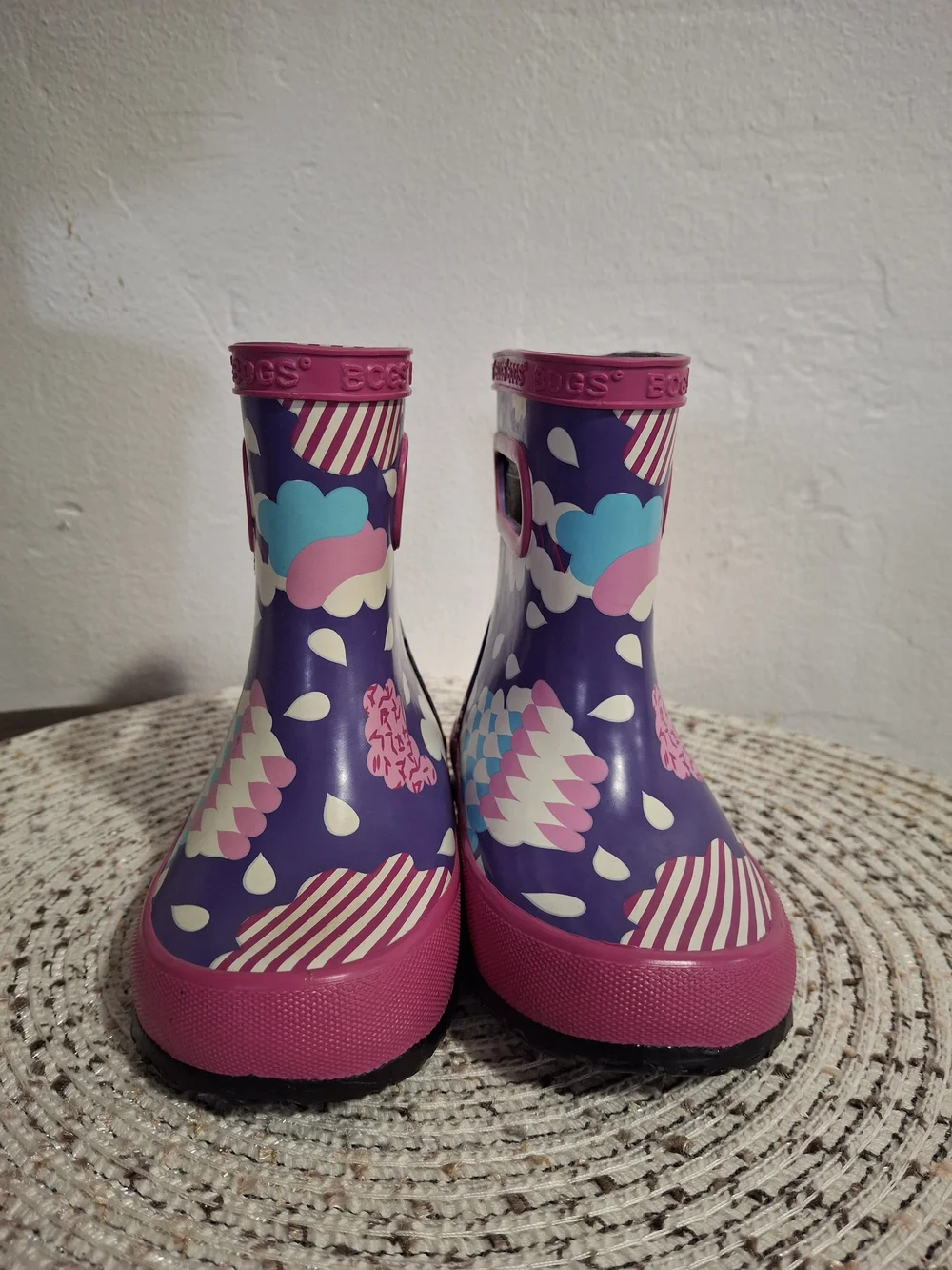 Bogs Kids Purple & Pink Patterned Rain Boots with Cloud Print Size 5.